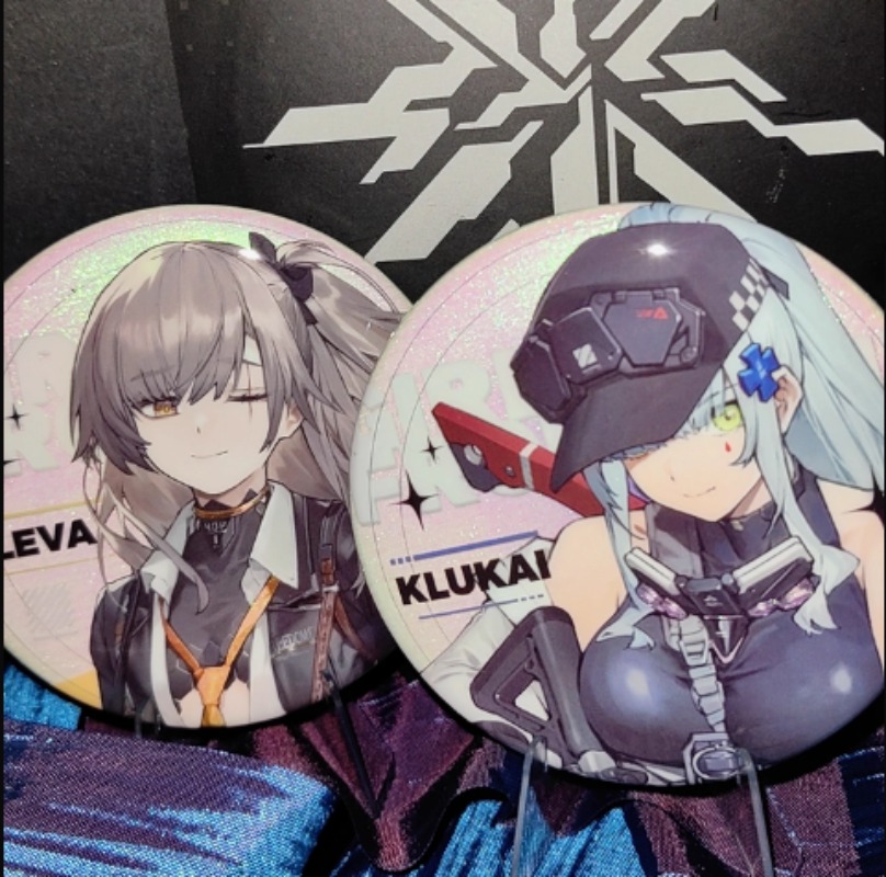 Pin Button Badge - Officiële MEISJES Frontline 2:EX Exilium Leva